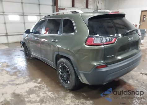 2019 Jeep Cherokee Latitude Plus 4X4 z USA, uszkodzony, nr VIN 1C4PJMLN2KD250846